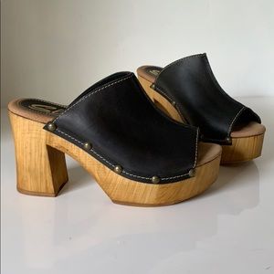 Worn once Sbicca open-toed clogs size 39